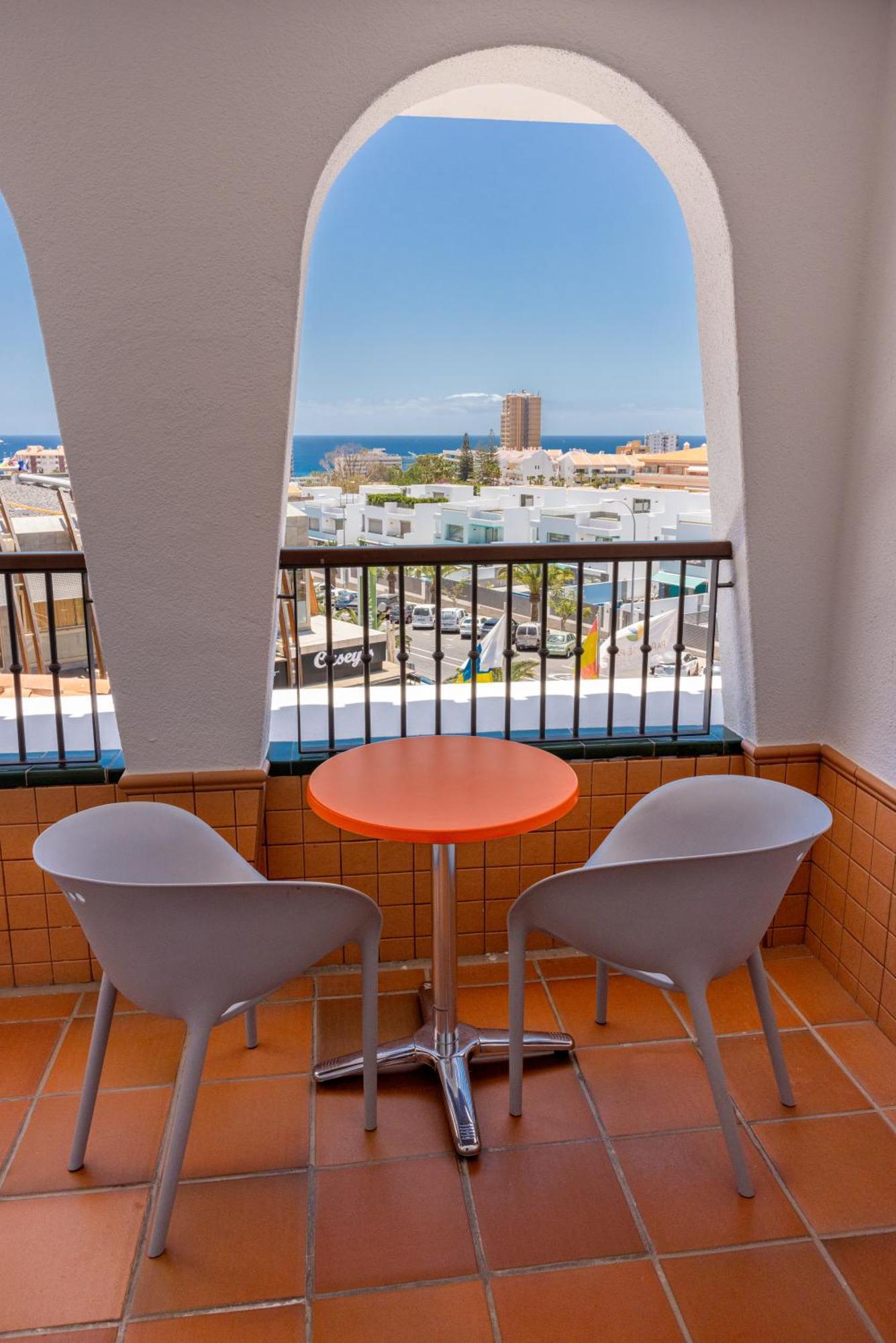 Paradise Park Fun Lifestyle Hotel Los Cristianos  Esterno foto